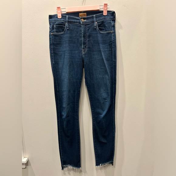 Mother Denim Stunner Ankle Step Fray After Hours - Picture 3 of 10